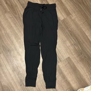 Lululemon joggers